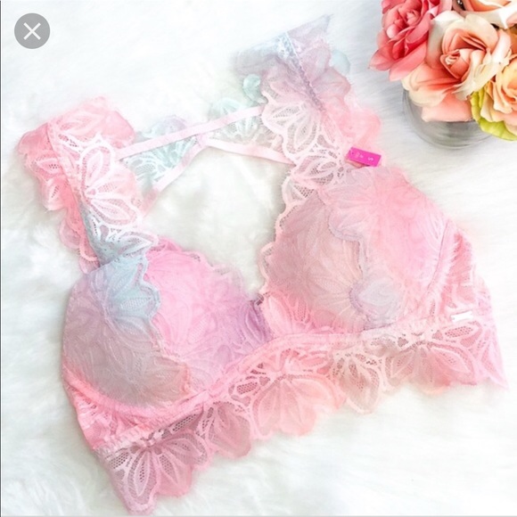 PINK Victoria's Secret Date Push up Bralette
Size XS NWT - Picture 2 of 6